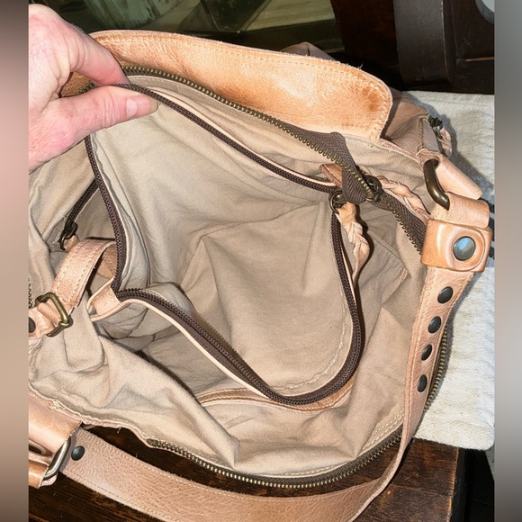 Bed Stu Leather Packet Shoulder Bag Studded Oats DD Tan MSRP $375 - Picture 12 of 14